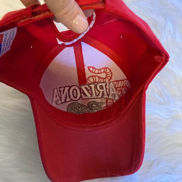 Arizona red baseball cap - Picture 4 of 7